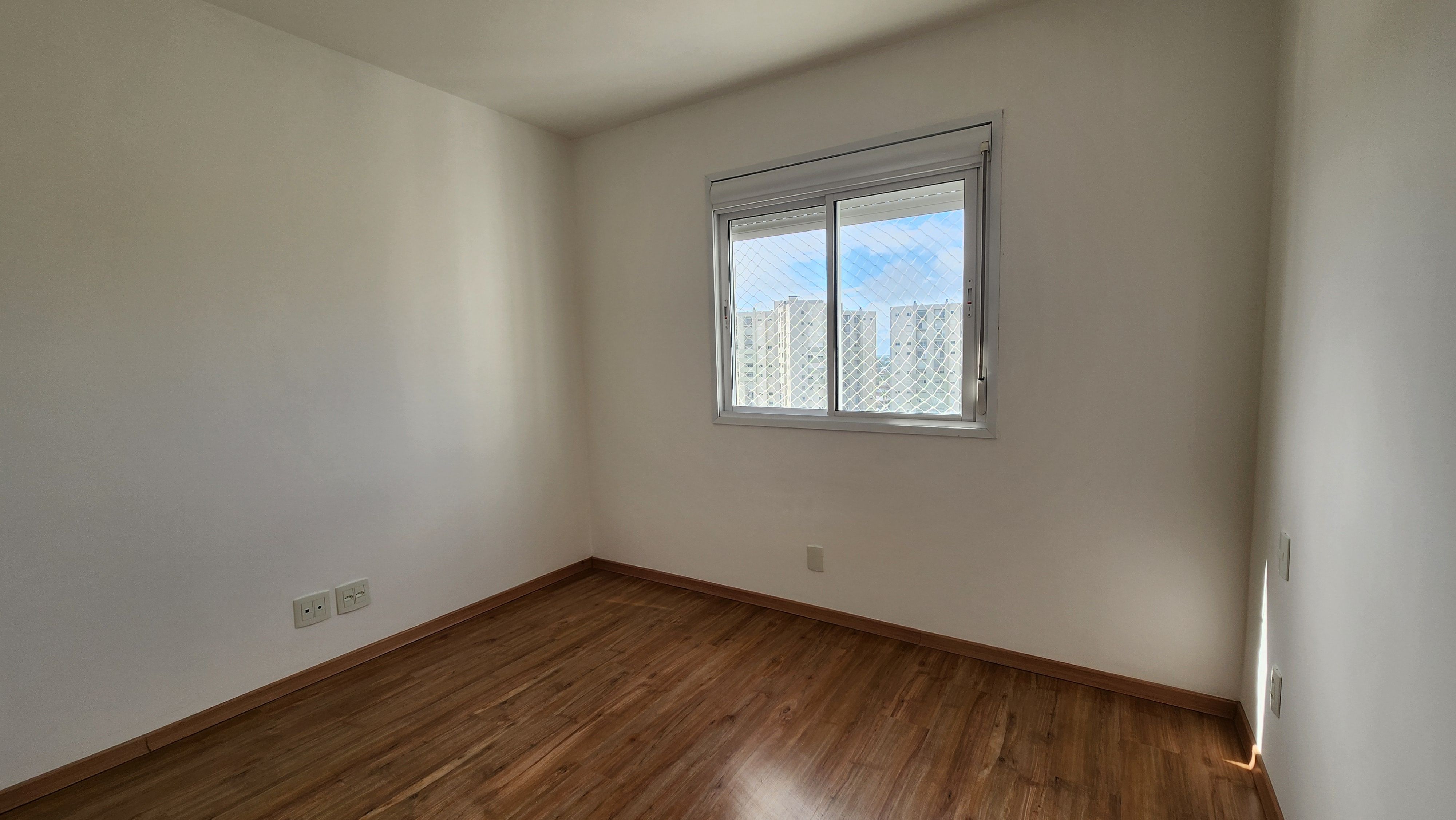 Apartamento à venda no JK Parque Club, Areal - 61 m², 2 quartos (sendo 1 suíte), cozinha com armários e andar alto com face noroeste. - 11