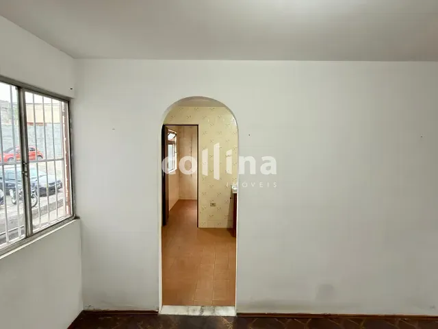 Apartamento 2 quartos e 1 banheiro, à venda, no bairro Conjunto Habitacional Presidente Castelo Branco em Carapicuíba
