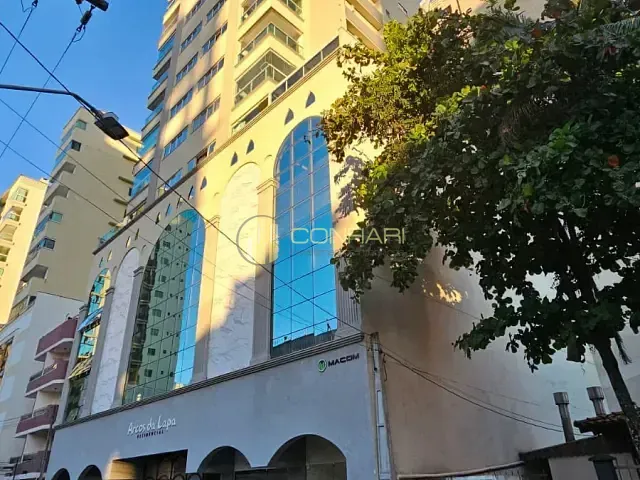 Apartamento com 149m² 3 quartos e 4 banheiros, à venda, no bairro Meia Praia em Itapema