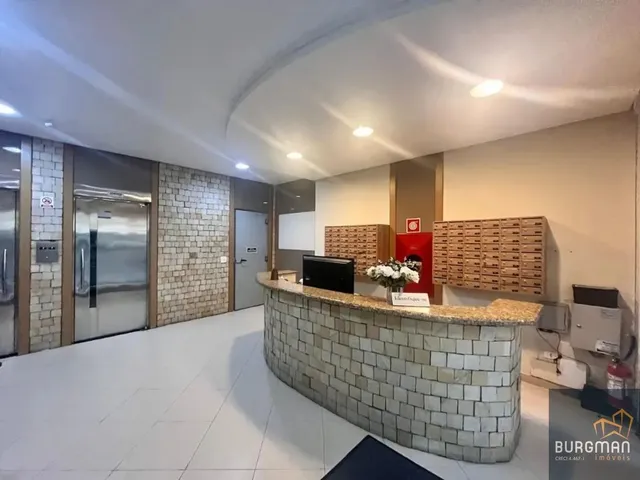 Apartamento 1 quarto e 1 banheiro, para alugar, no bairro Centro em Curitiba