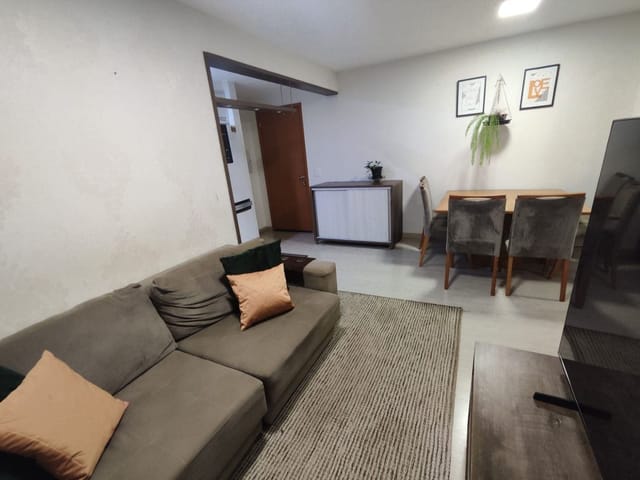 Apartamento com 90m² 3 quartos e 2 banheiros, à venda, no bairro Gleba Palhano em Londrina