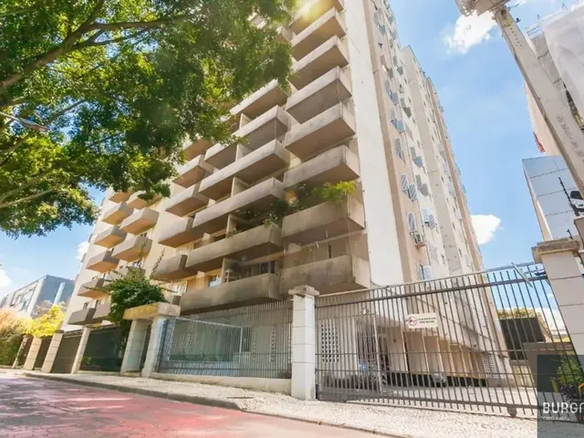 Apartamento 3 quartos e 2 banheiros, à venda, no bairro Centro Cívico em Curitiba