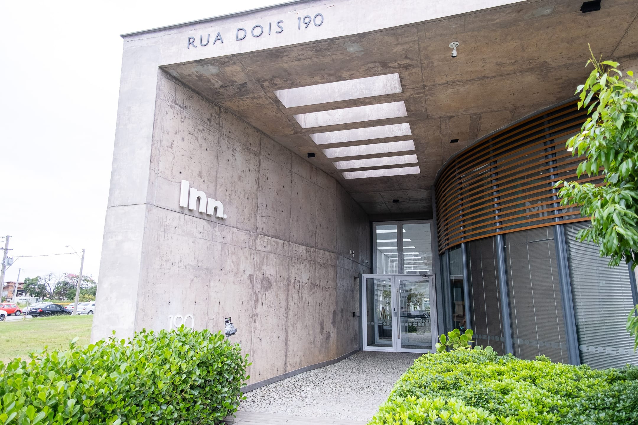 Apartamento à venda no Inn, Parque Una - 41 m², 1 quarto, móveis planejados, sacada, face leste e vaga. - 25