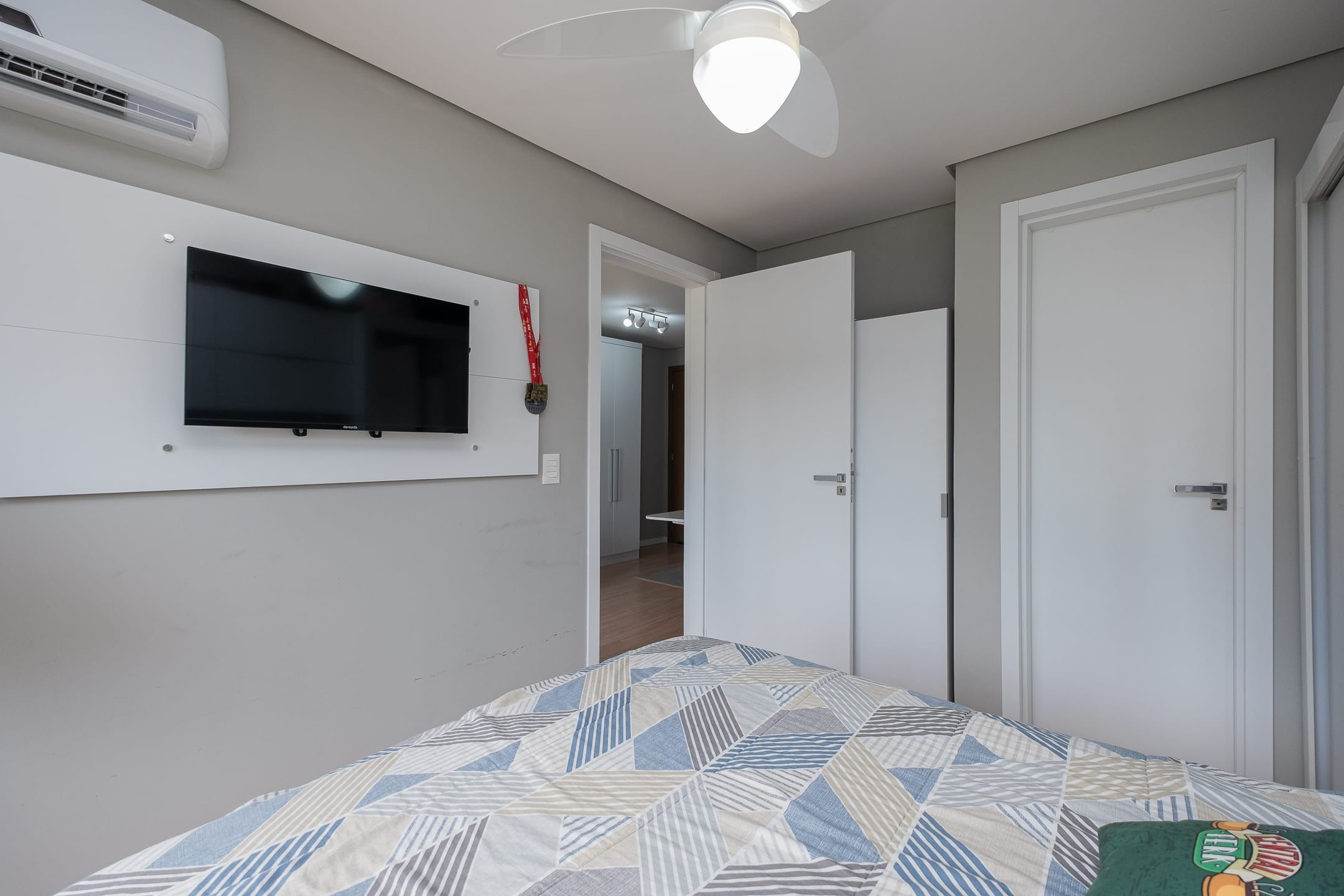 Apartamento à venda no Inn, Parque Una - 41 m², 1 quarto, móveis planejados, sacada, face leste e vaga. - 7
