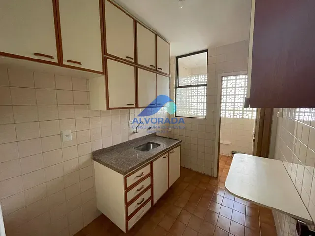 Apartamento 2 quartos e 1 banheiro, para alugar, no bairro Jardim Aquarius em São José dos Campos