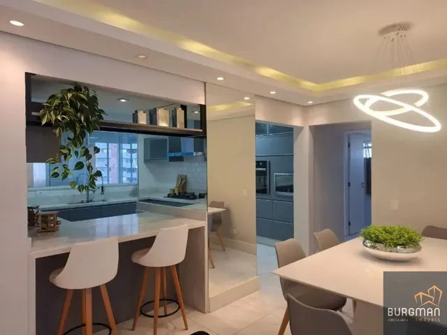 Apartamento 3 quartos e 2 banheiros, à venda, no bairro Água Verde em Curitiba