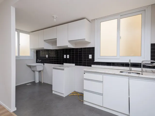 Apartamento com 49m² 1 quarto e 1 banheiro, para alugar, no bairro Centro em Pelotas