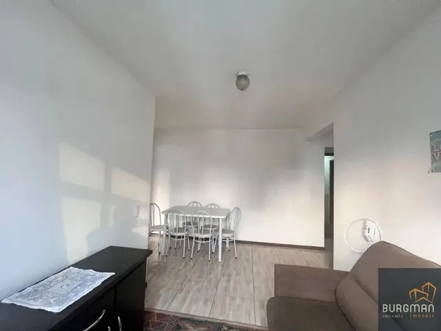 Apartamento 1 quarto e 1 banheiro, para alugar, no bairro Centro em Curitiba