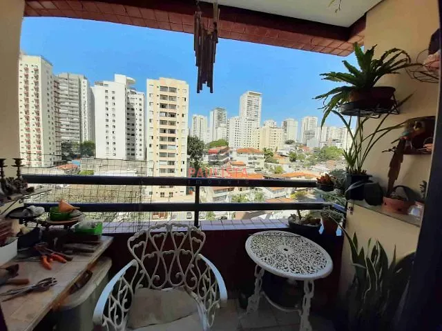 Apartamento 3 quartos e 2 banheiros, à venda, no bairro Chácara Inglesa em São Paulo