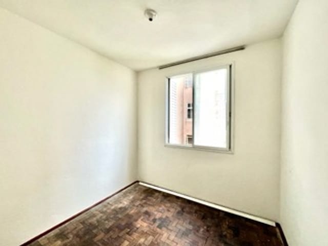 Apartamento 3 quartos e 1 banheiro, à venda, no bairro Centro em Pelotas