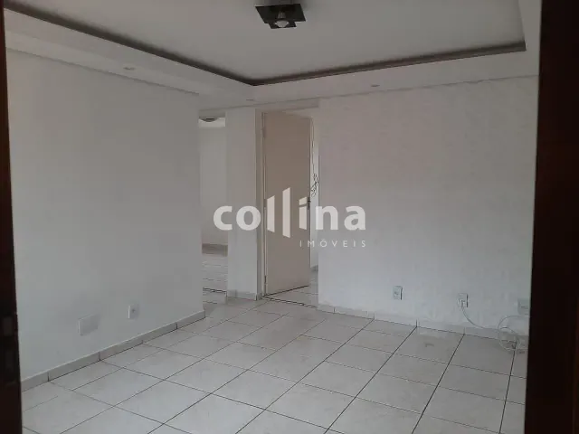 Apartamento 2 quartos e 1 banheiro, à venda, no bairro Vila Silviânia em Carapicuíba
