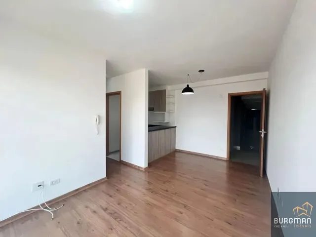 Apartamento 3 quartos e 2 banheiros, para alugar, no bairro Boa Vista em Curitiba