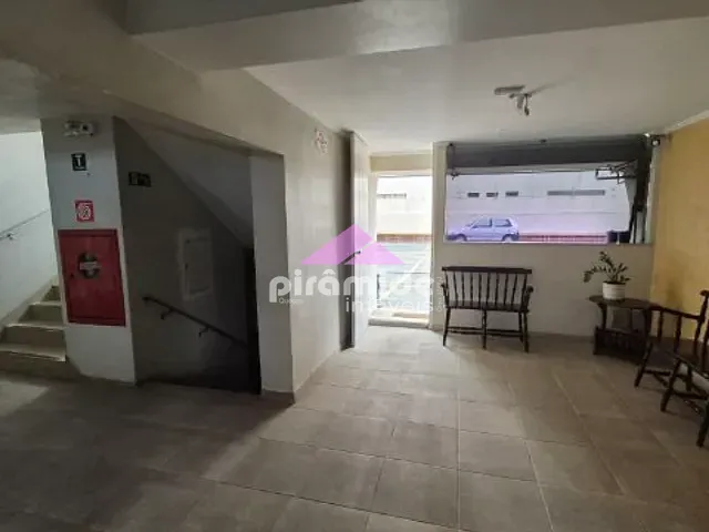 Apartamento com 45m² 1 quarto e 1 banheiro, para alugar, no bairro Vila Adyana em São José dos Campos