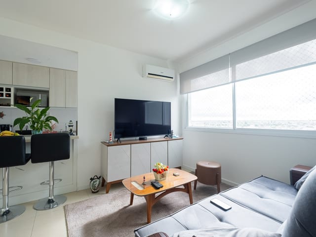 Apartamento 2 quartos e 2 banheiros, à venda, no bairro Areal em Pelotas