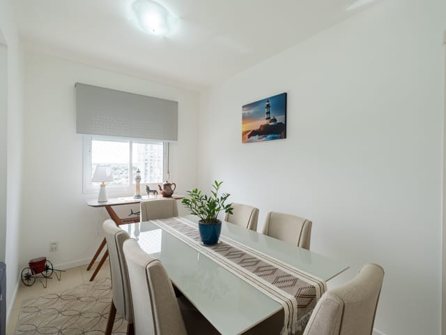 Apartamento 2 quartos e 2 banheiros, à venda, no bairro Areal em Pelotas