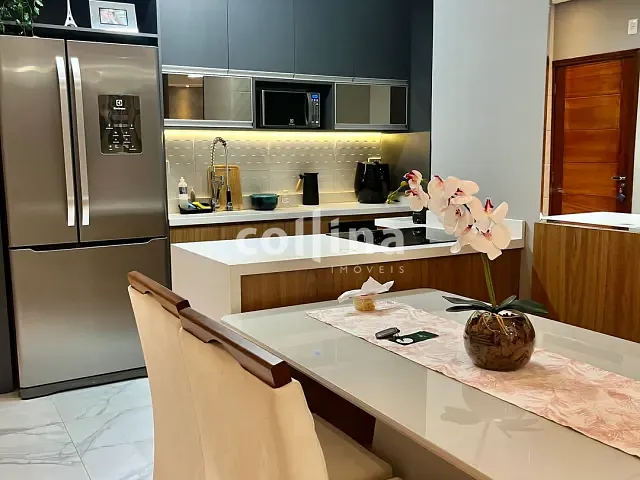 Apartamento com 72m² 2 quartos e 1 banheiro, para alugar, no bairro Jardim Marilu em Carapicuíba