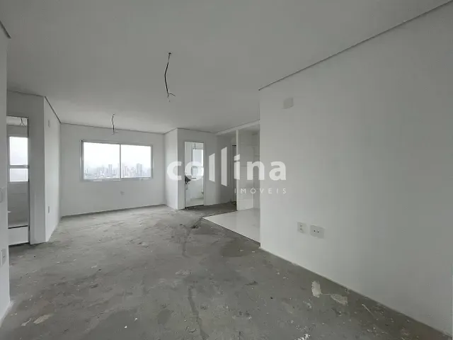 Apartamento 3 quartos e 2 banheiros, à venda, no bairro Umuarama em Osasco