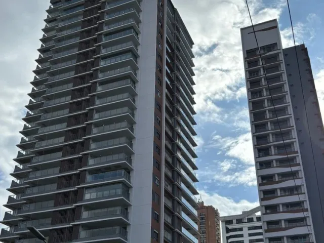 Foto do Apartamento - Apartamento à Venda na Vila Clementino com 3 Dormitórios | 2 suítes | 2 Vagas | Varanda com churrasqueira a carvão | Paulista Imóveis.