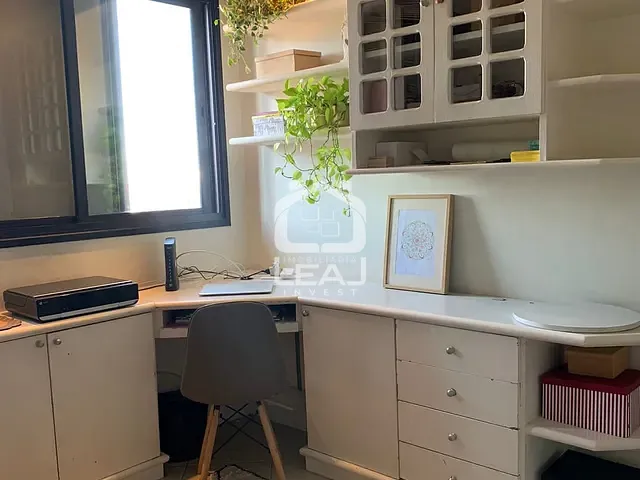 Apartamento com 160m² 4 quartos e 5 banheiros, à venda, no bairro Jardim Colombo em São Paulo