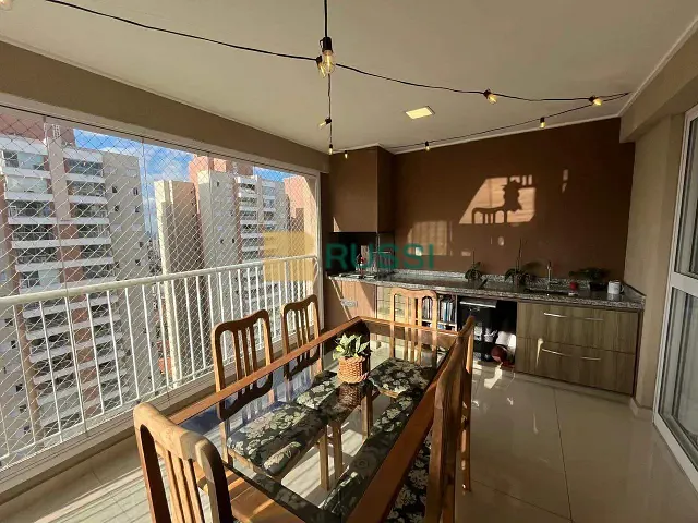 Apartamento 3 quartos e 3 banheiros, à venda, no bairro Jardim das Indústrias em São José dos Campos
