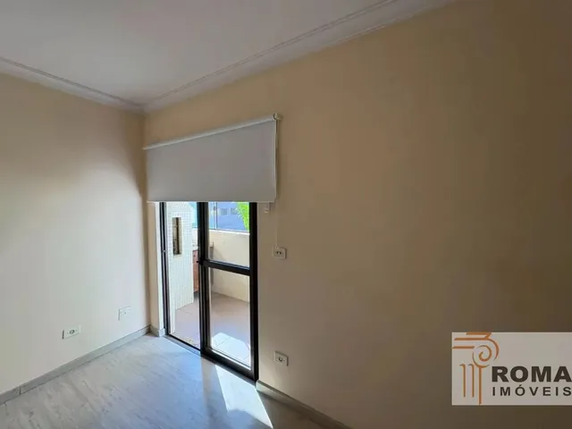 Apartamento 2 quartos e 2 banheiros, para alugar, no bairro Portão em Curitiba