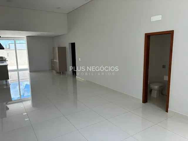Apartamento 2 quartos e 2 banheiros, para alugar, no bairro Jardim Saira em Sorocaba