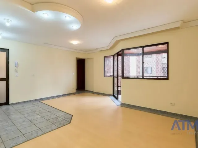 Apartamento 2 quartos e 2 banheiros, para alugar, no bairro Batel em Curitiba