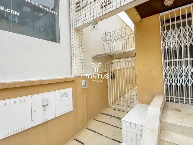 Apartamento 1 quarto e 1 banheiro, para alugar, no bairro Centro em Curitiba