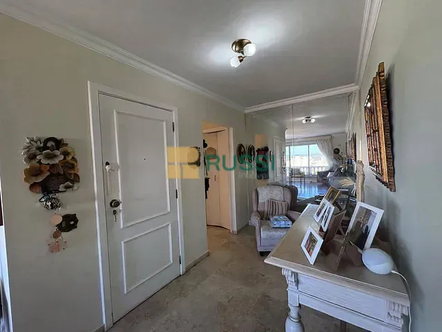 Apartamento com 240m² 4 quartos e 2 banheiros, à venda, no bairro Jardim das Colinas em São José dos Campos
