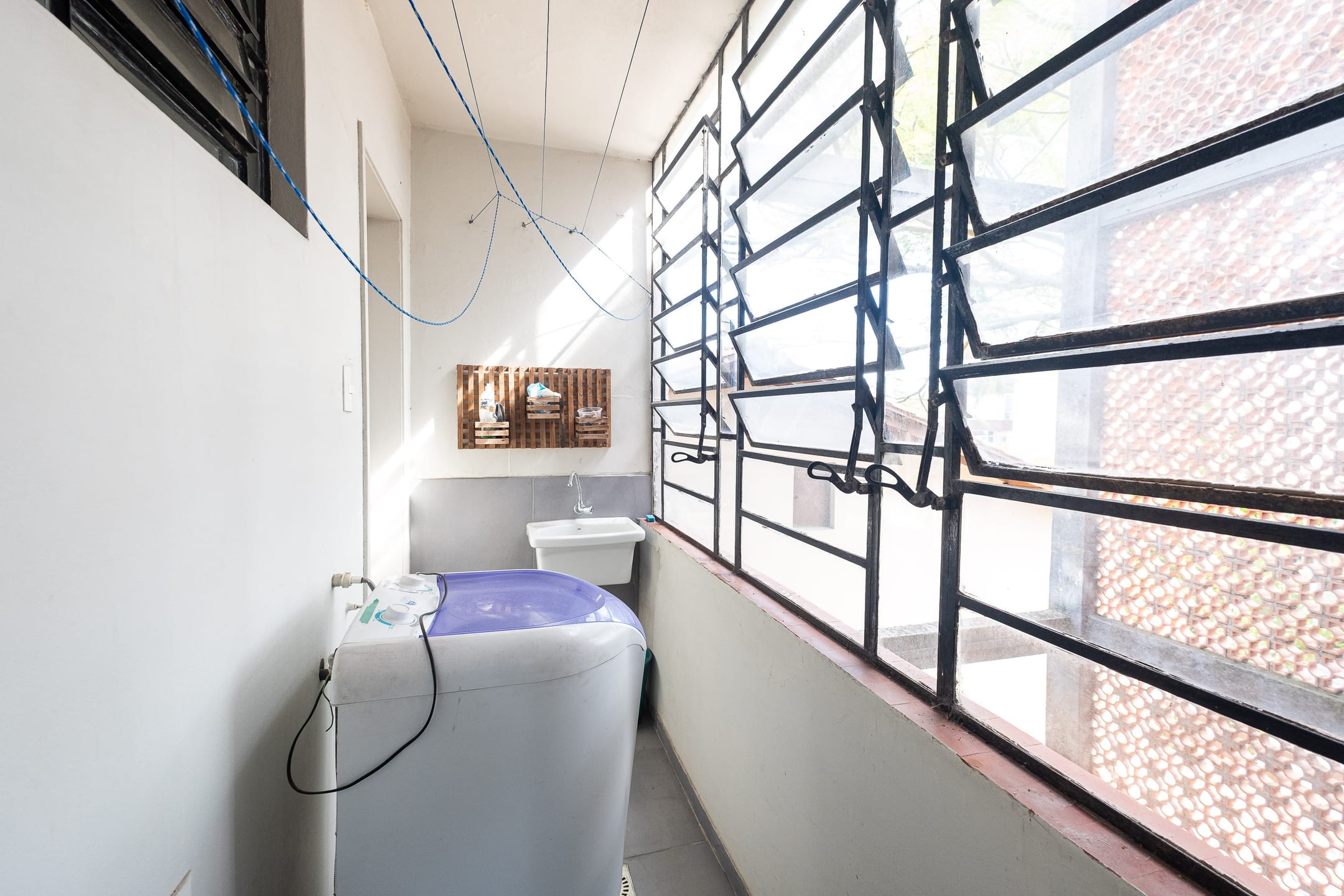 Apartamento Mobiliado para Locação com 2 Dormitórios, Quarto de Serviço e Vaga de Garagem na Rua General Osório, Próximo à Dom Joaquim em Pelotas - 14
