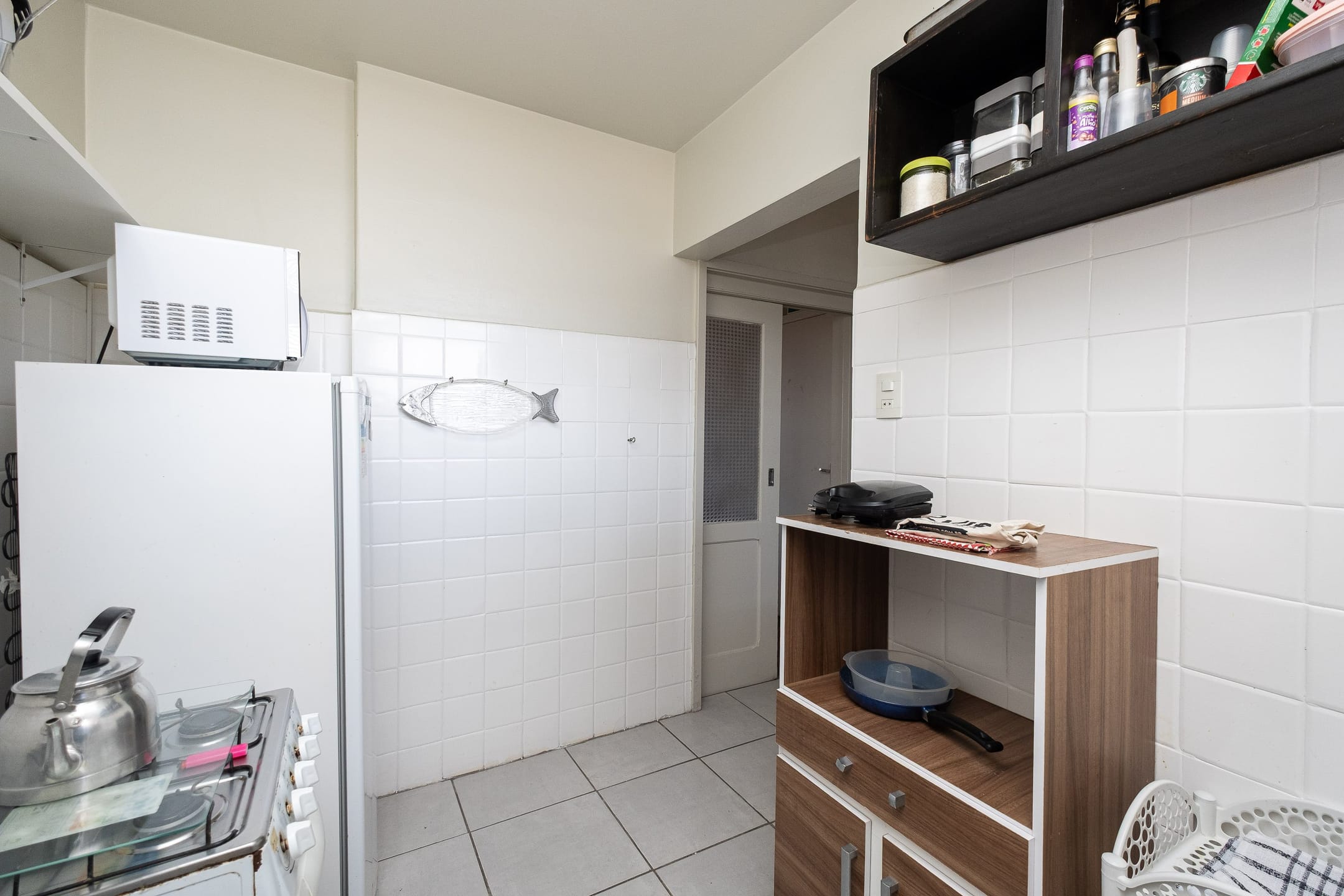 Apartamento Mobiliado para Locação com 2 Dormitórios, Quarto de Serviço e Vaga de Garagem na Rua General Osório, Próximo à Dom Joaquim em Pelotas - 6