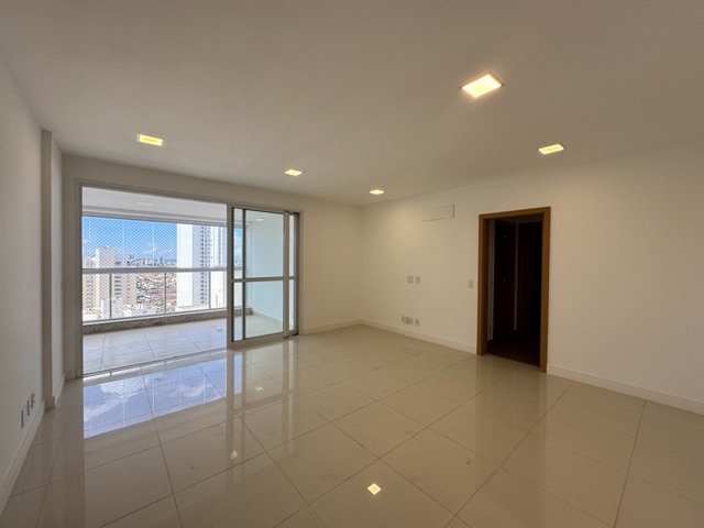 Apartamento 3 quartos e 4 banheiros, à venda, no bairro Gleba Palhano em Londrina