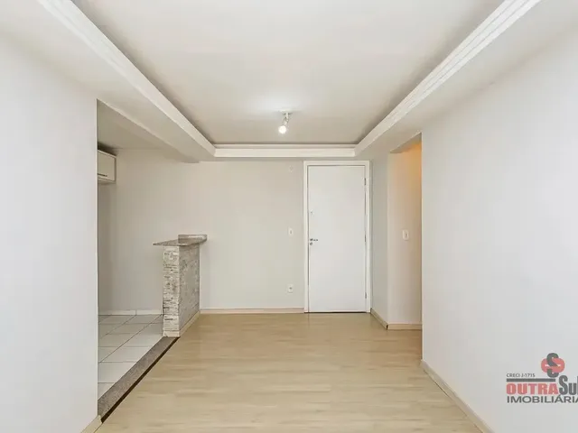 Apartamento 2 quartos e 2 banheiros, à venda, no bairro Novo Mundo em Curitiba
