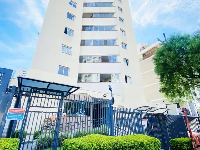 Apartamento 3 quartos e 2 banheiros, para alugar, no bairro Capão Raso em Curitiba