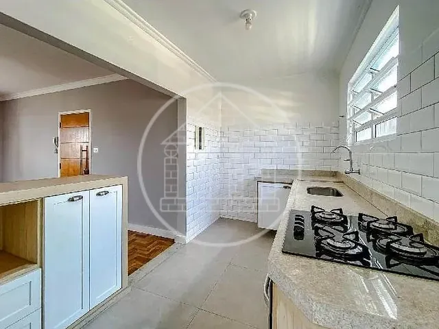 Apartamento 3 quartos e 2 banheiros, à venda, no bairro Vila Dom Pedro I em São Paulo
