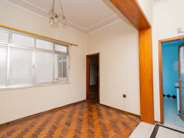 Apartamento 2 quartos e 1 banheiro, à venda, no bairro Centro em Pelotas