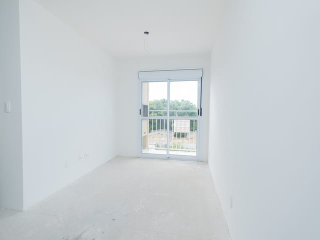 Apartamento com 62m² 2 quartos e 1 banheiro, para alugar, no bairro Fragata em Pelotas