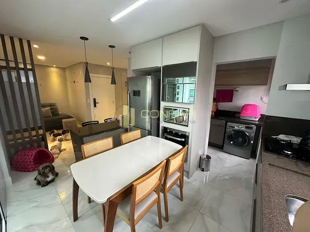 Apartamento 3 quartos e 4 banheiros, à venda, no bairro Meia Praia em Itapema