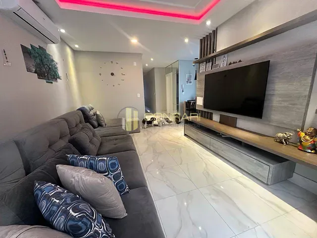 Apartamento 3 quartos e 4 banheiros, à venda, no bairro Meia Praia em Itapema