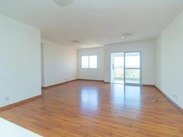Apartamento 2 quartos e 2 banheiros, para alugar, no bairro Mossunguê em Curitiba