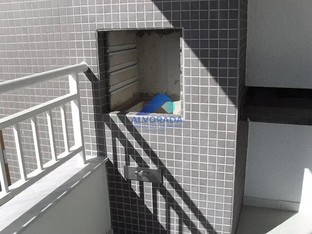 Apartamento 2 quartos e 1 banheiro, para alugar, no bairro Jardim Aquarius em São José dos Campos