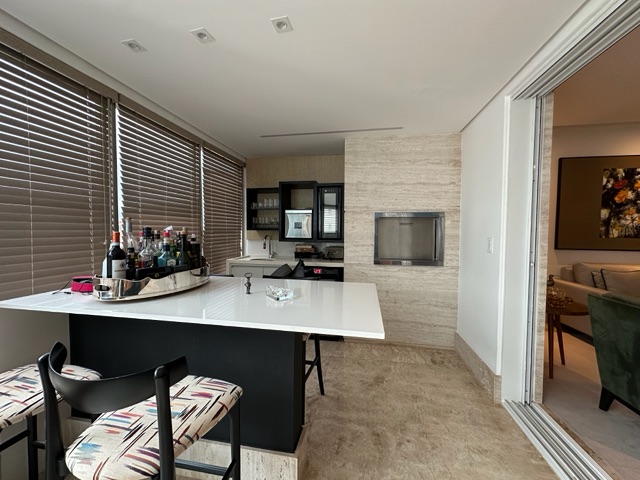 Apartamento 3 quartos e 4 banheiros, à venda, no bairro Gleba Palhano em Londrina