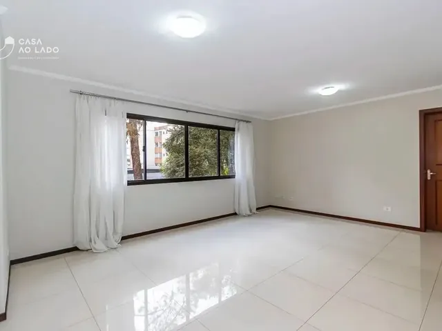 Apartamento 3 quartos e 3 banheiros, para alugar, no bairro Cabral em Curitiba