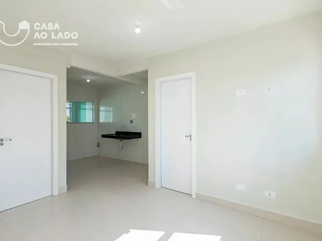 Apartamento 1 quarto e 1 banheiro, para alugar, no bairro Cajuru em Curitiba