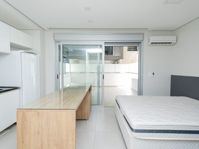 Apartamento 1 quarto e 1 banheiro, à venda ou para alugar, no bairro Centro em Pelotas
