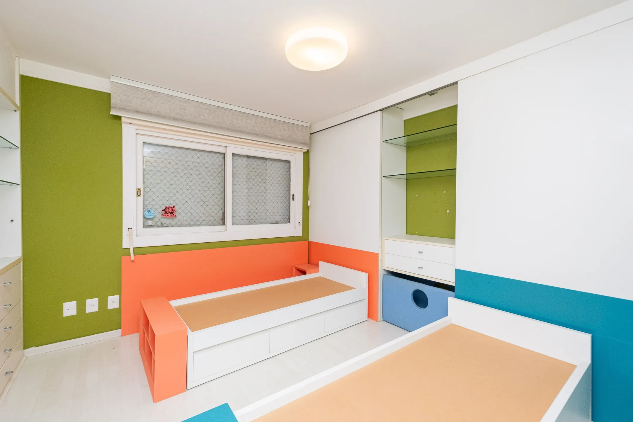 Apartamento à venda no Edifício Jardim da Luz, Centro - 212 m², 3 quartos (sendo 1 suíte), lareira e área gourmet com churrasqueira. - 14