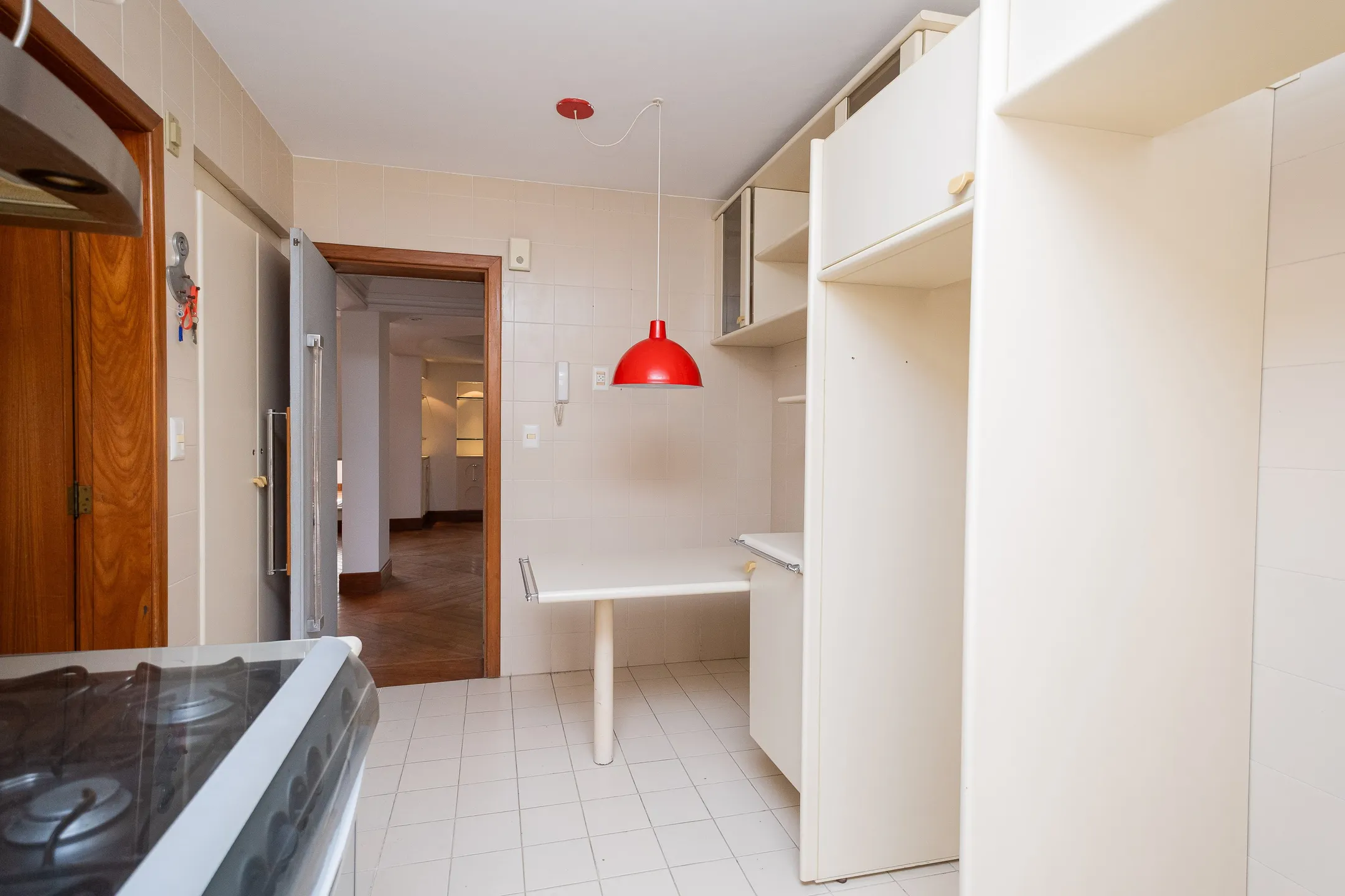 Apartamento à venda no Edifício Jardim da Luz, Centro - 212 m², 3 quartos (sendo 1 suíte), lareira e área gourmet com churrasqueira. - 8