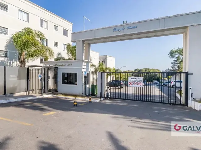 Apartamento 2 quartos e 1 banheiro, para alugar, no bairro Santa Cândida em Curitiba