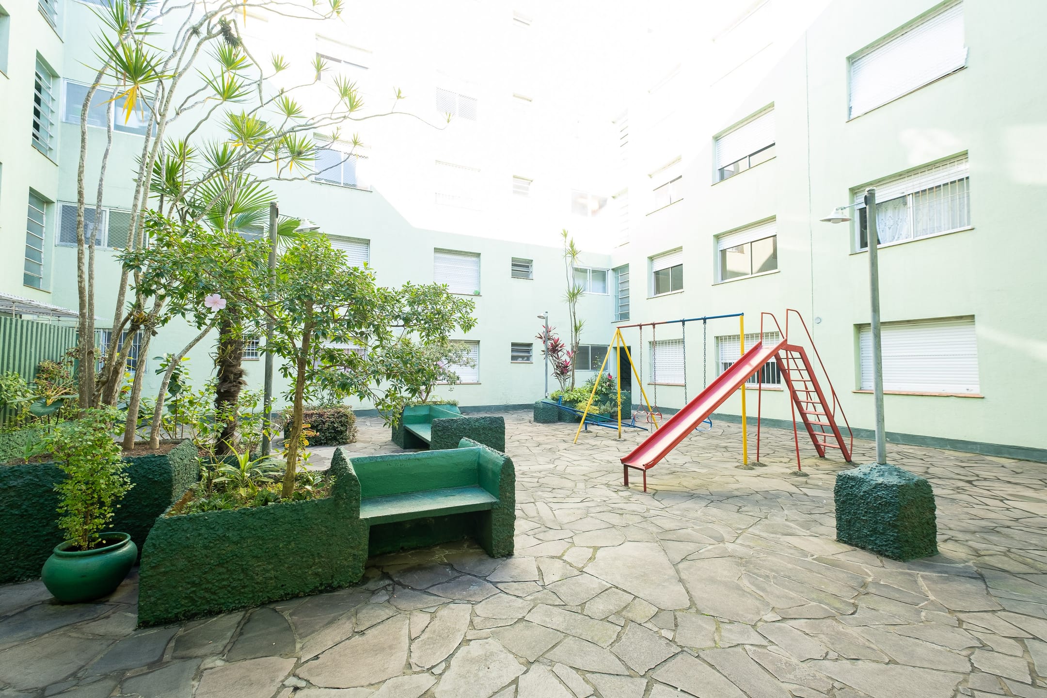 Apartamento à venda no Edifício Quinta Real, Centro - 75 m², 3 quartos, piso laminado e vaga coberta. - 15