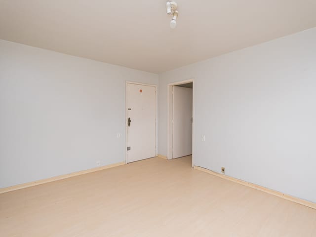Apartamento 3 quartos e 1 banheiro, à venda, no bairro Centro em Pelotas
